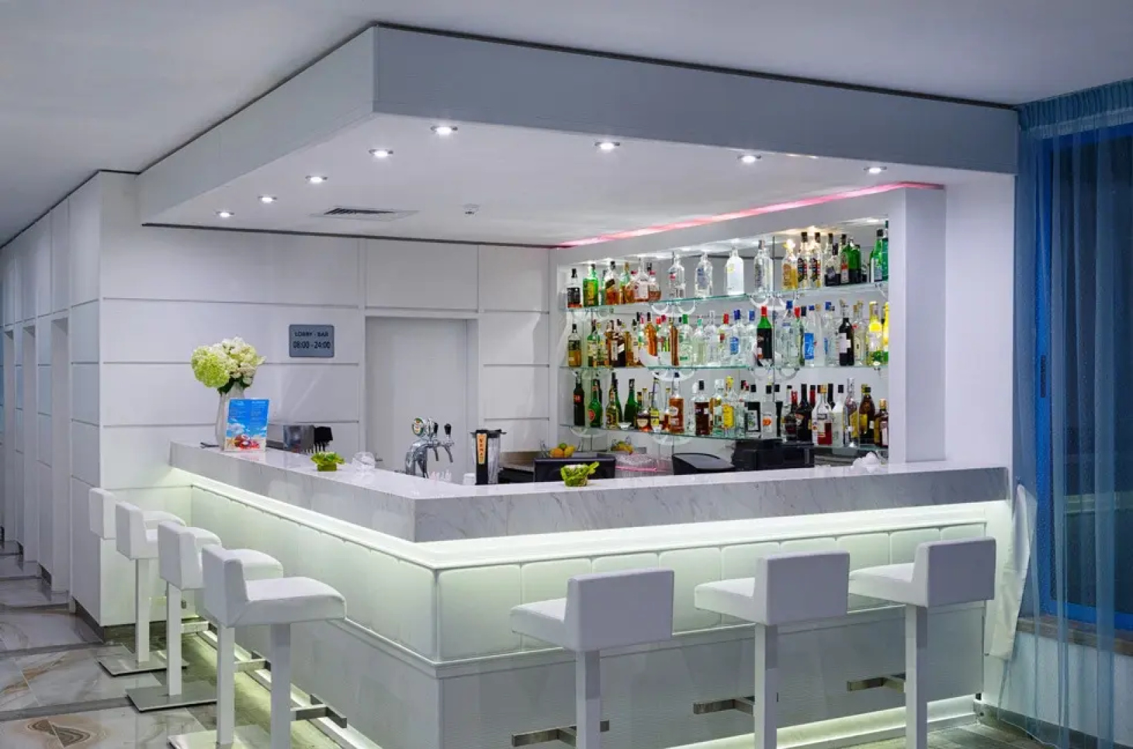 Perla Beach Club