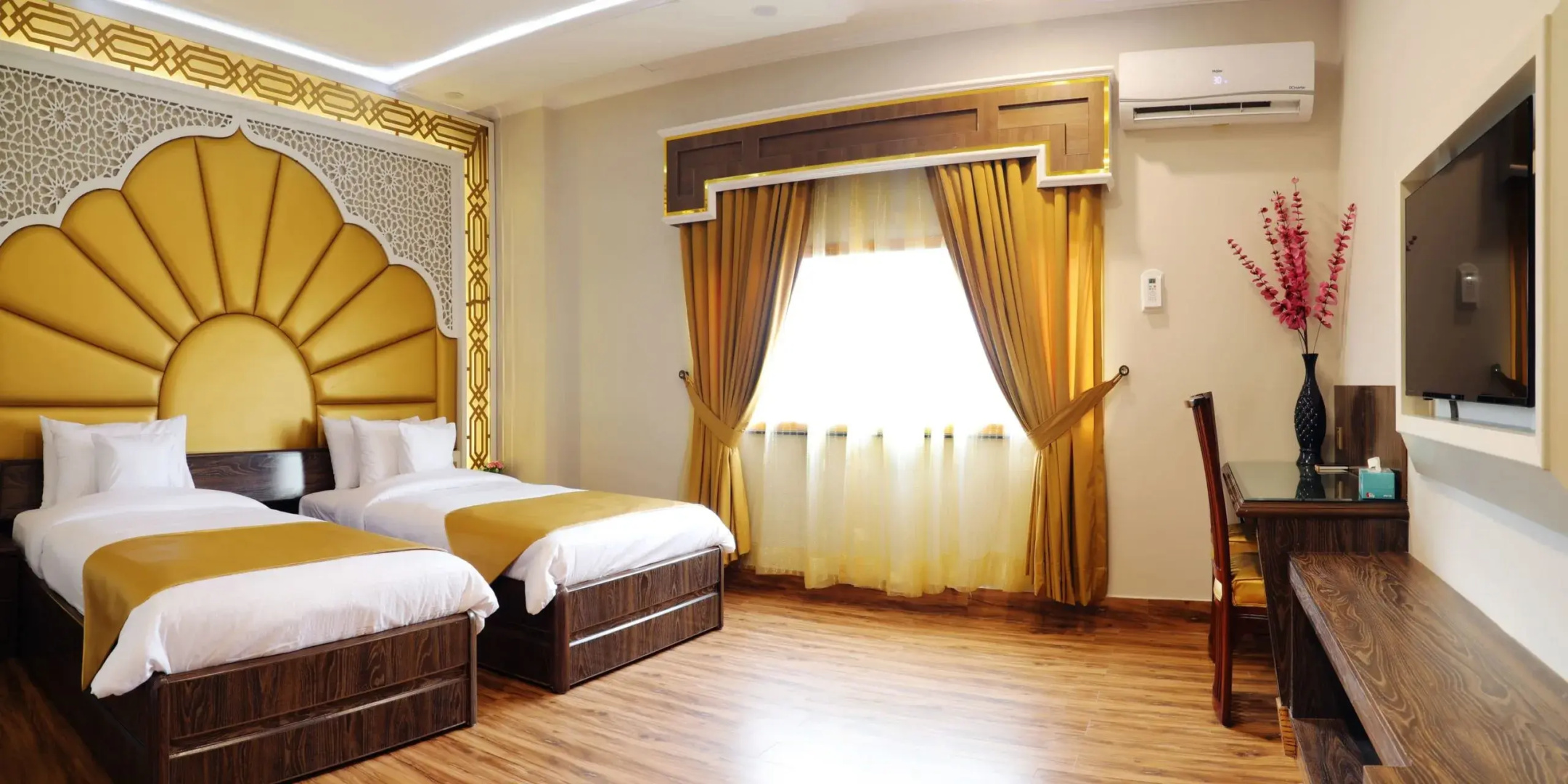 Mughal Mahal Hotel