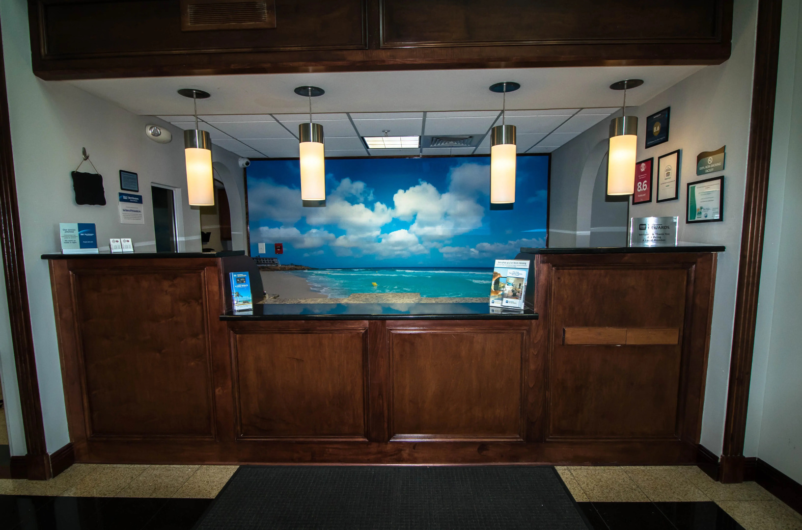Best Western Plus Blue Angel Inn