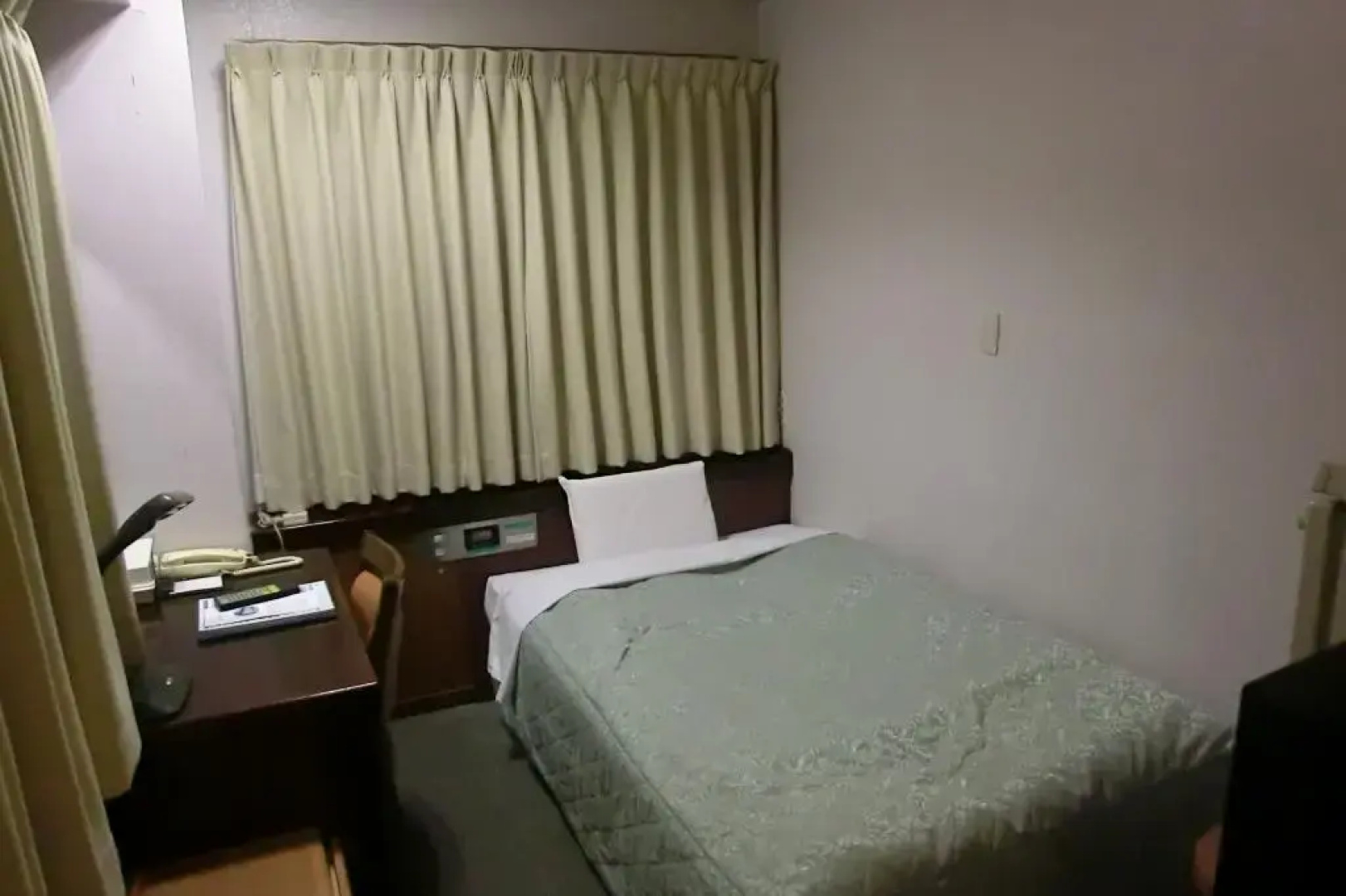 Isahaya Green Hotel
