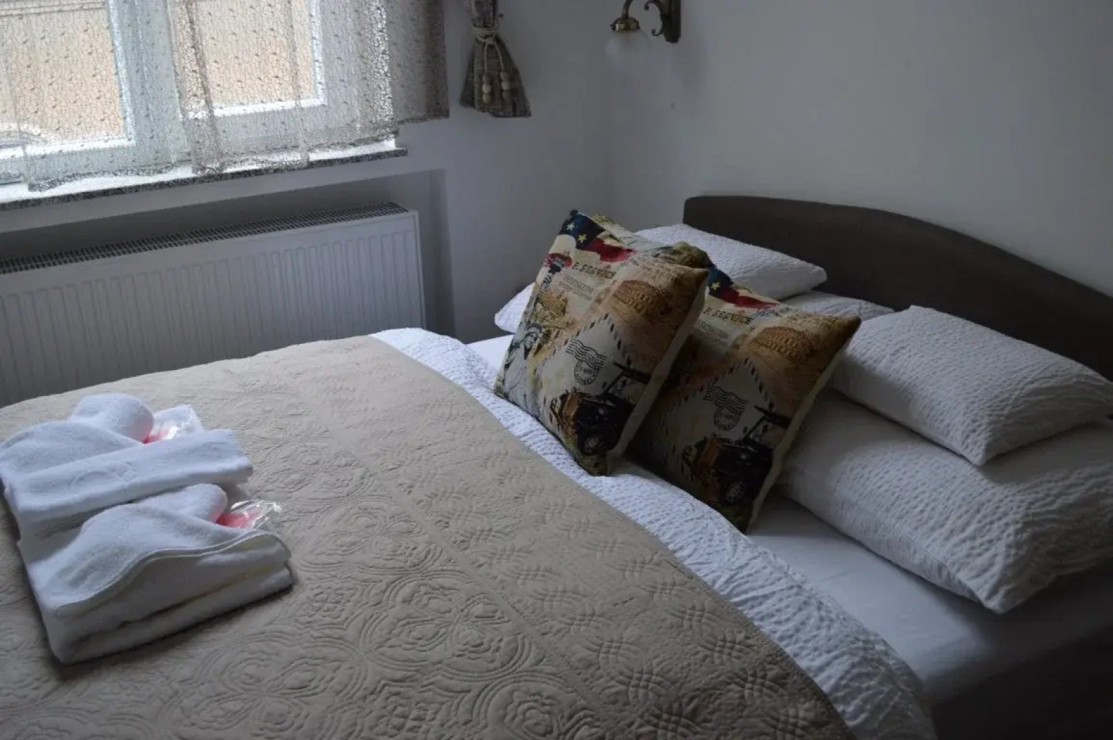 Happy Holiday Lux Apartments