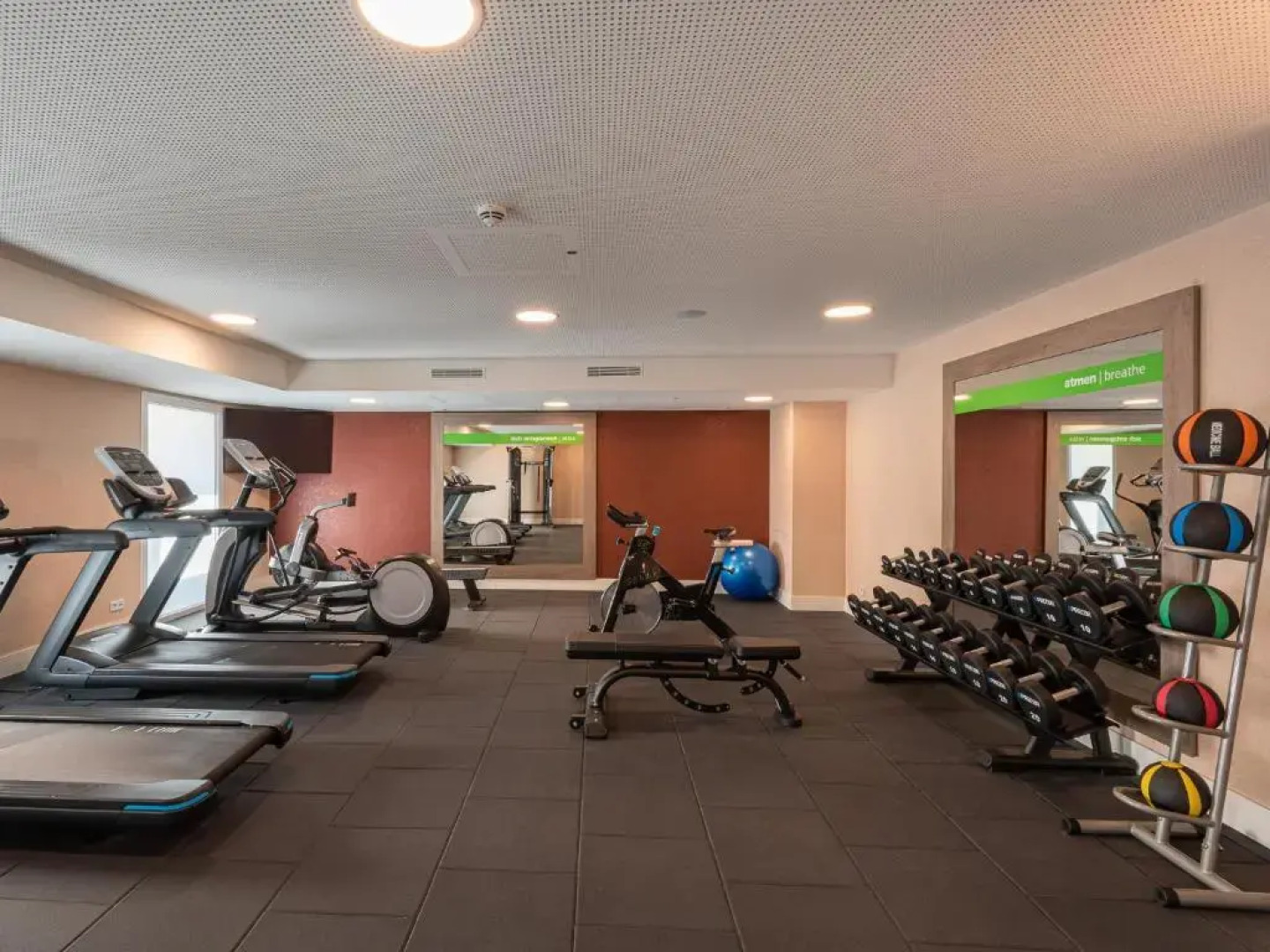 Hampton by Hilton Düsseldorf City Centre