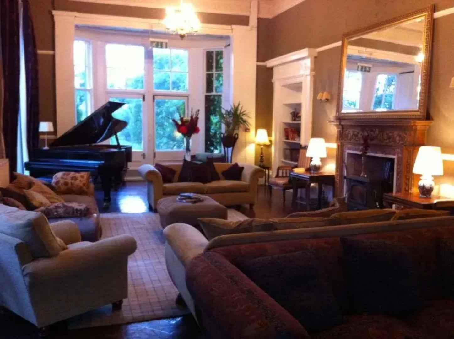 The Mansion House at Kirkhill