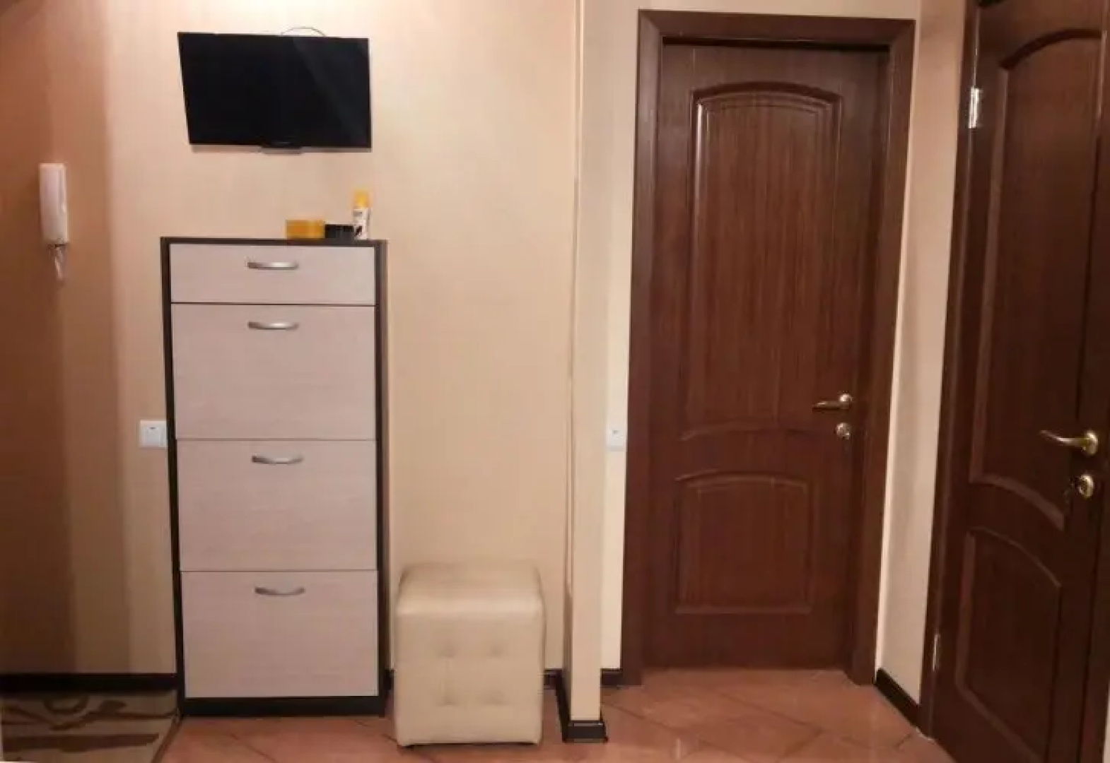 Unicorn Yaroslavskaya Guest House