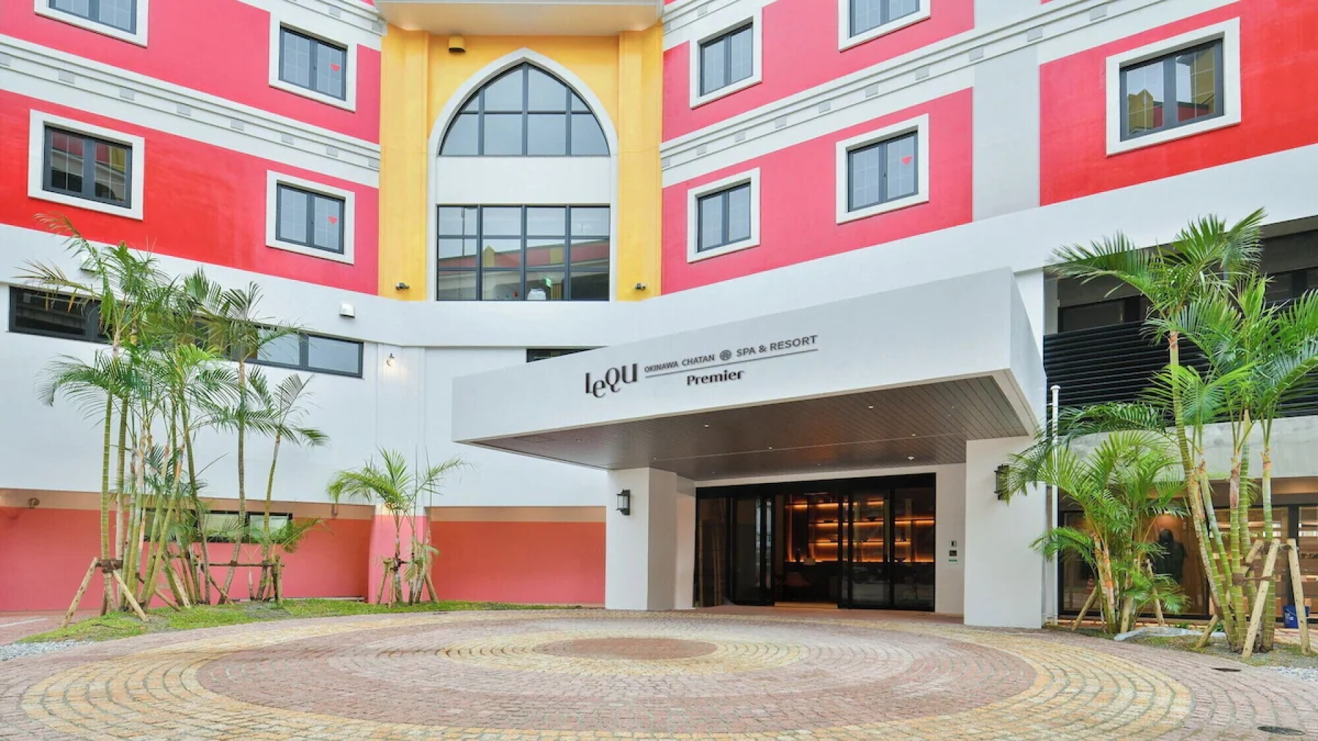 Lequ Okinawa Chatan Spa & Resort