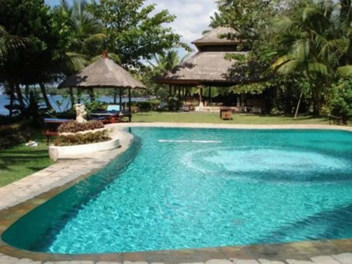 Gaia-Oasis Pantai