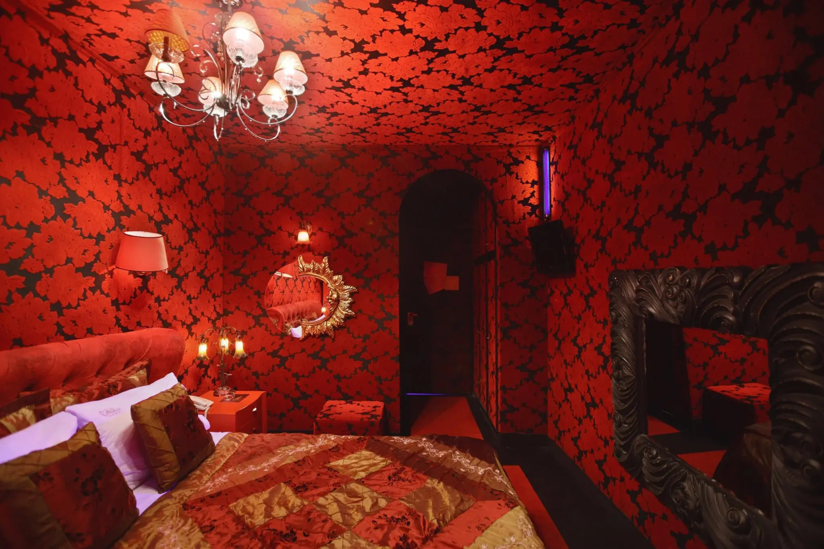 Midas Hotel