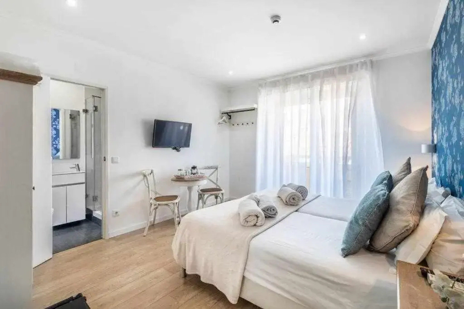 Lisbon Terrace Suites Special for Groups