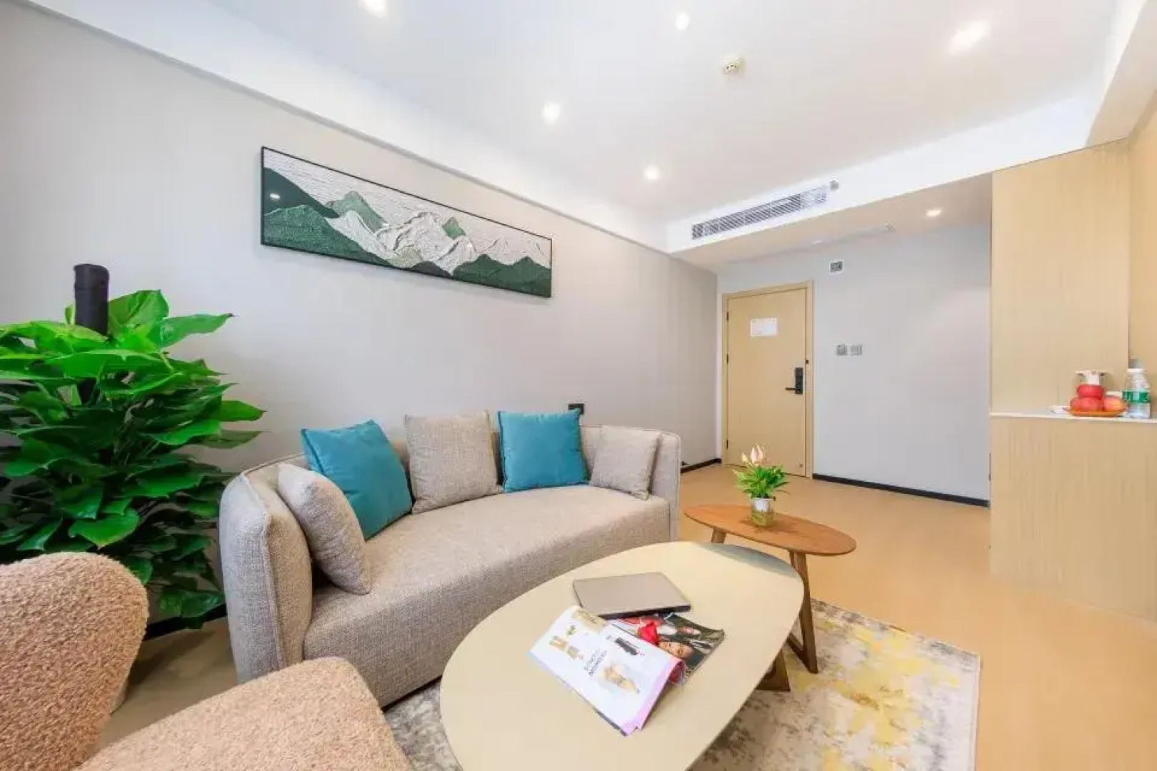 Capital Airport International Hotel