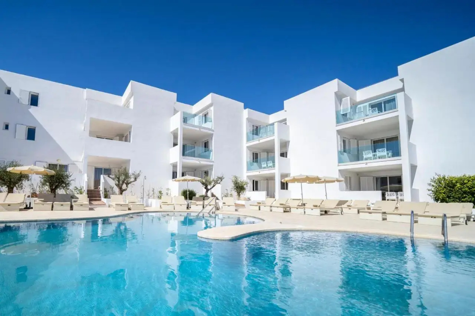 MarSenses Ferrera Blanca Hotel Family