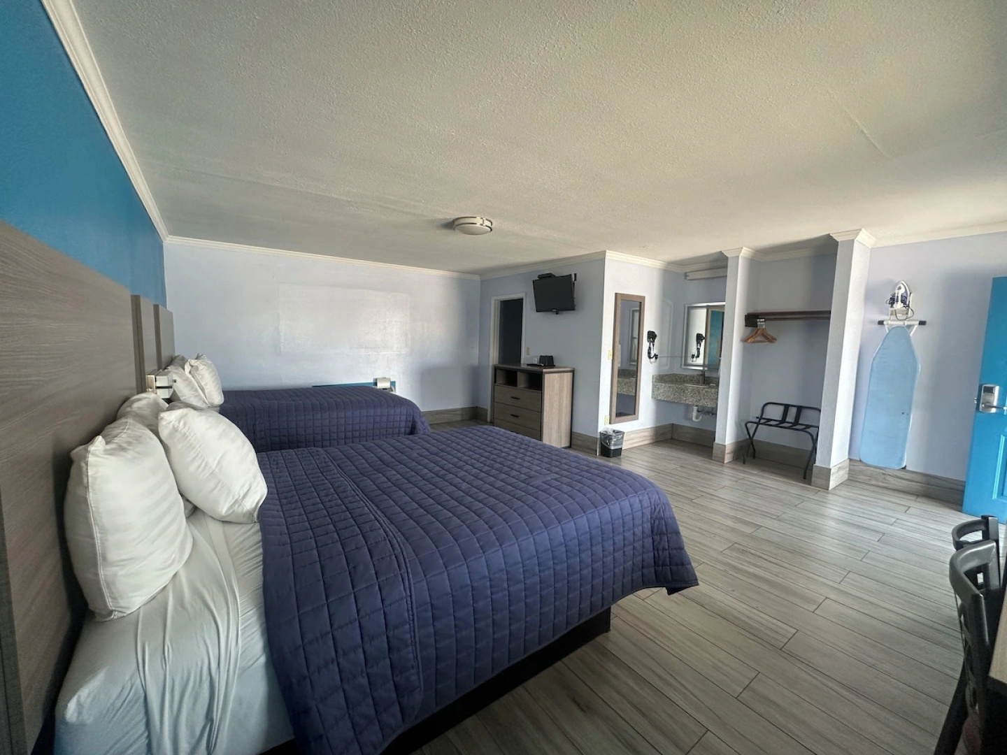 Carrizo Executive Inn