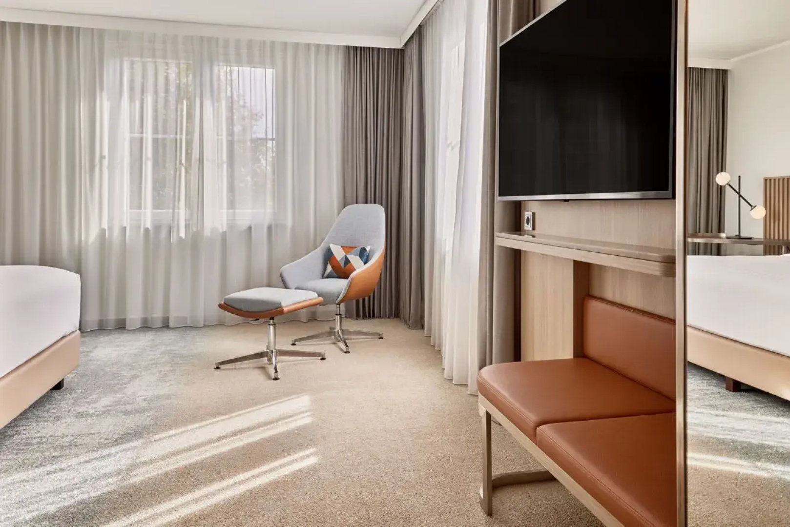 Отель Courtyard by Marriott Dortmund