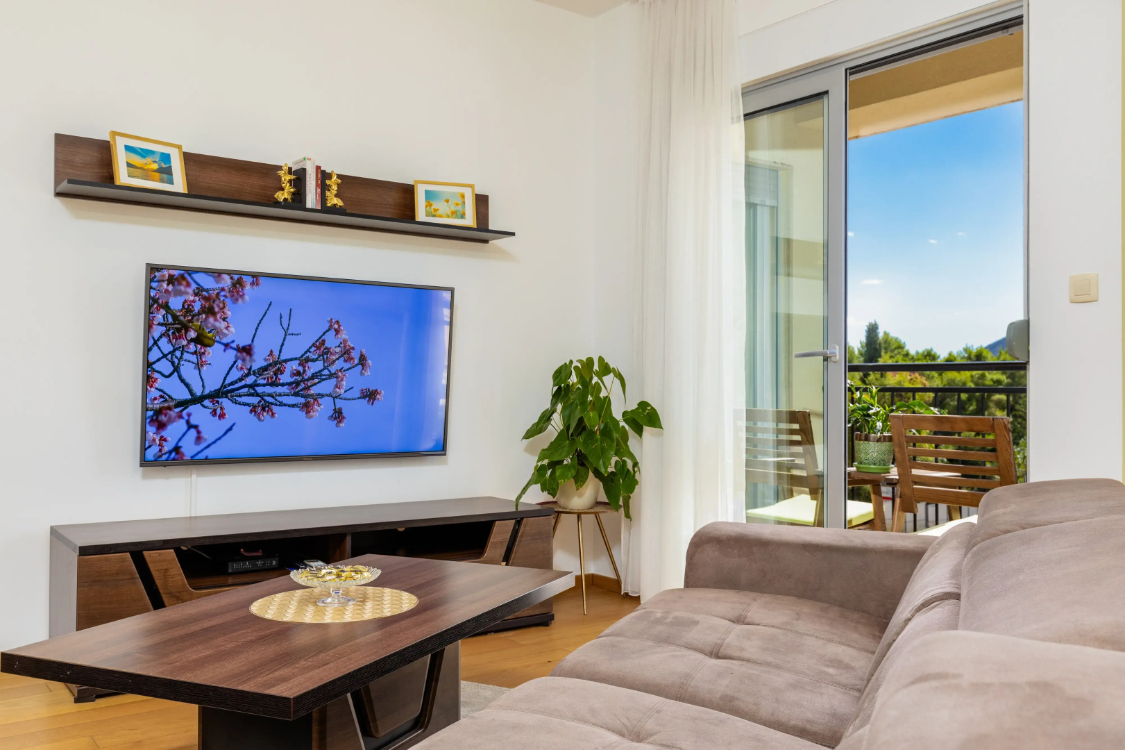 Apart Hotel MS Katunjanin