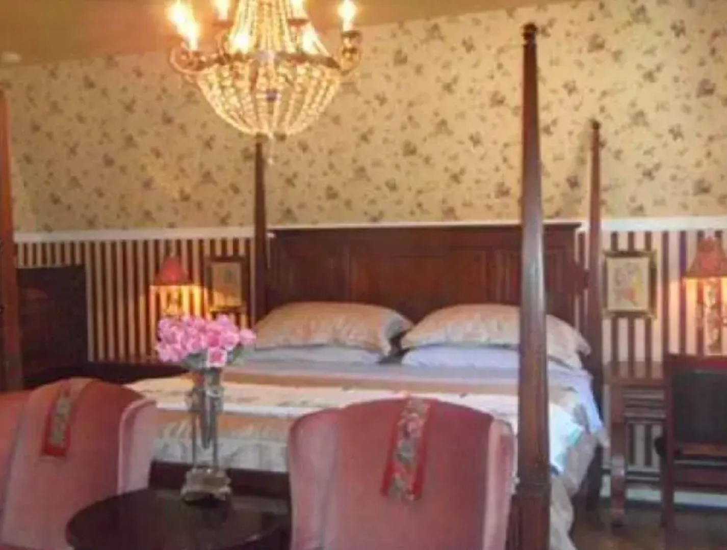 Cranbrook Premiere Residence B&B