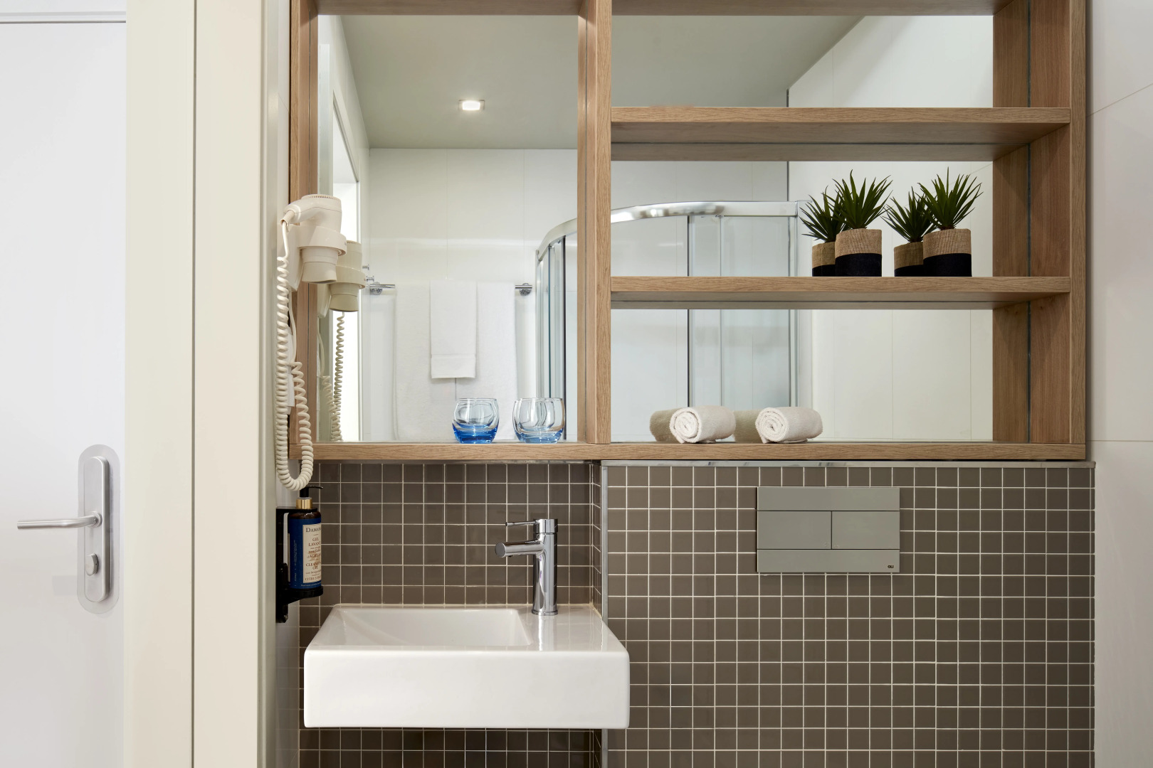 Отель Dom Jose Beach Hotel