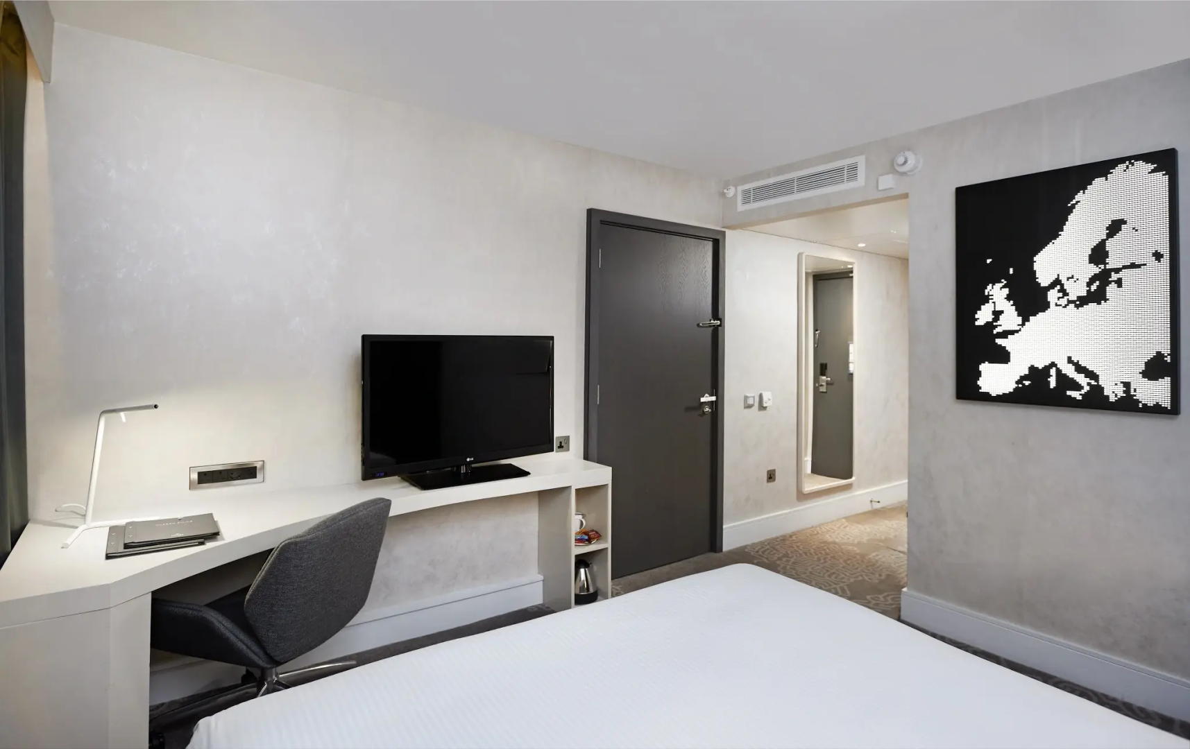 Отель Hilton London Heathrow Airport
