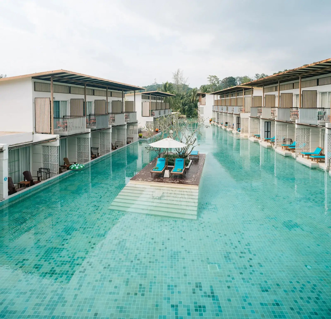 The Briza Beach Resort Khaolak