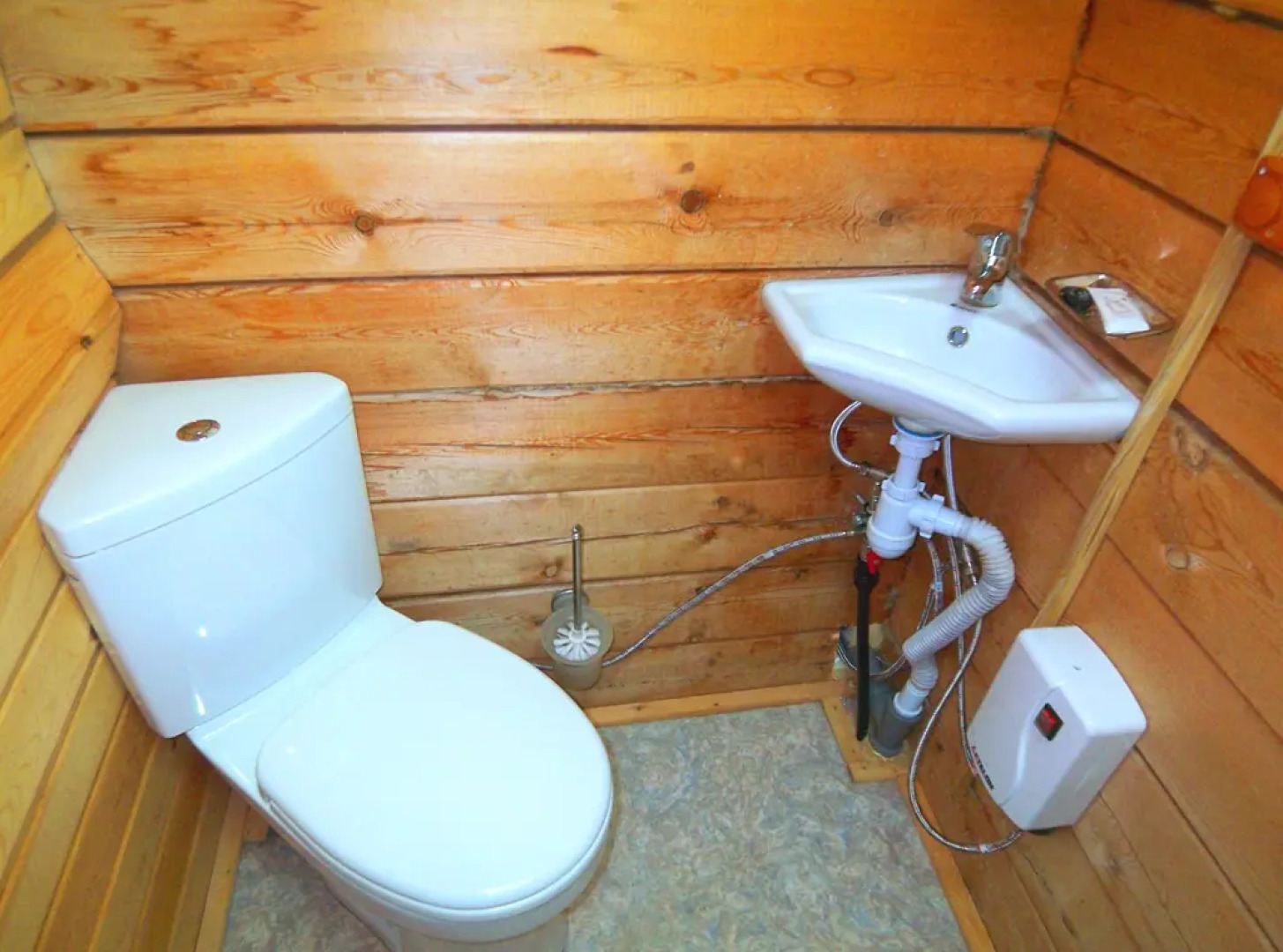 Hadarta Camping Hotel