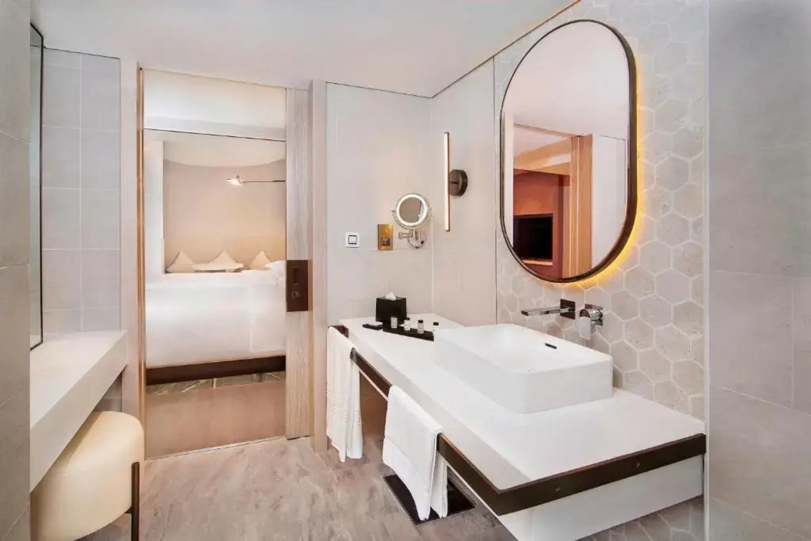 Курортный отель Sheraton Abu Dhabi