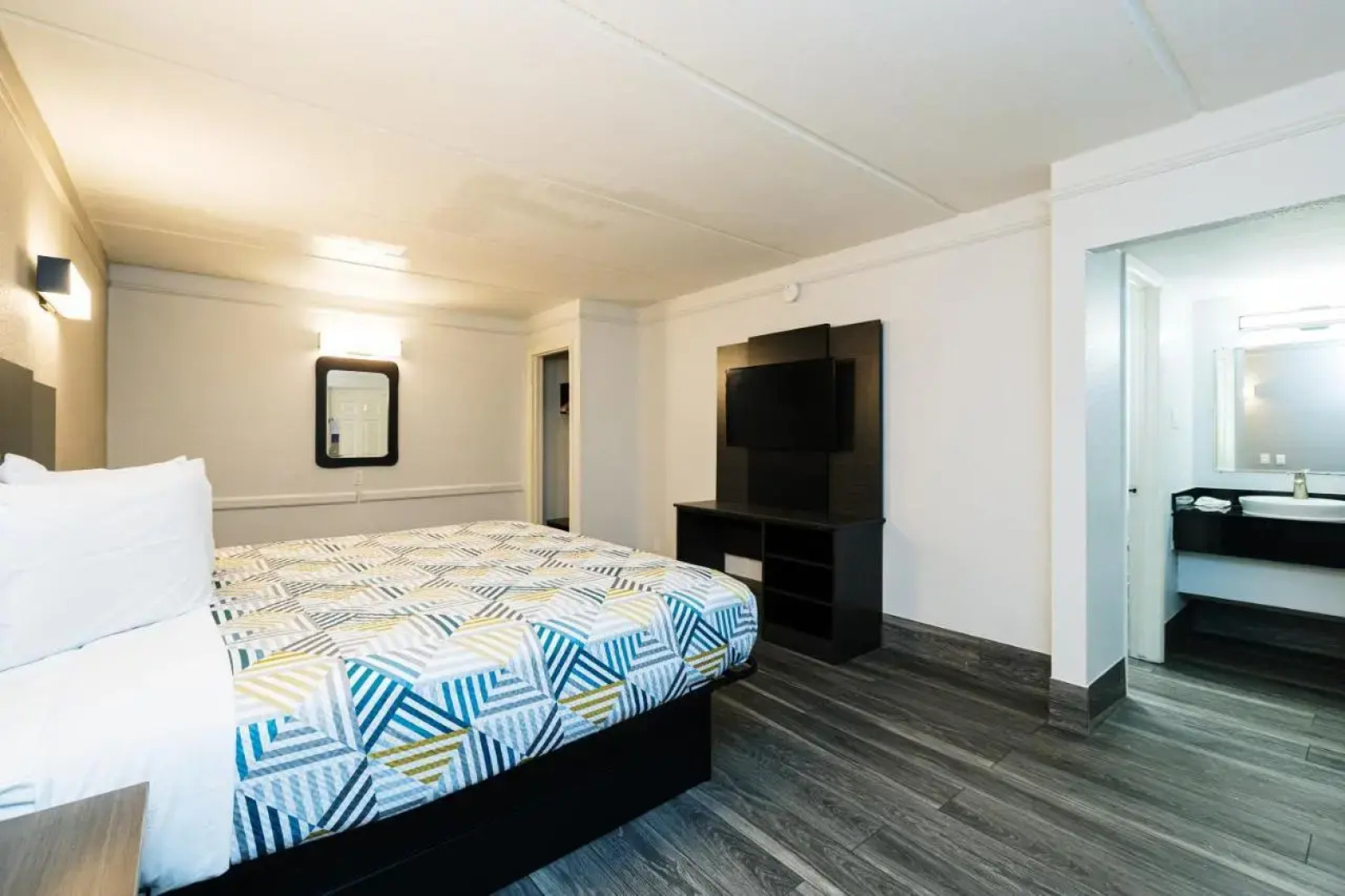 Motel 6 Baytown, TX - Garth Rd