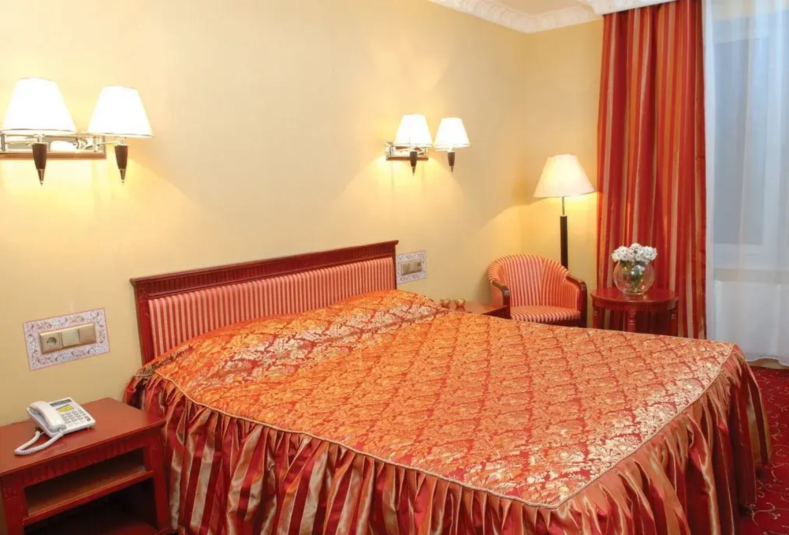 Royal Hotels and SPA Resorts Цезарь