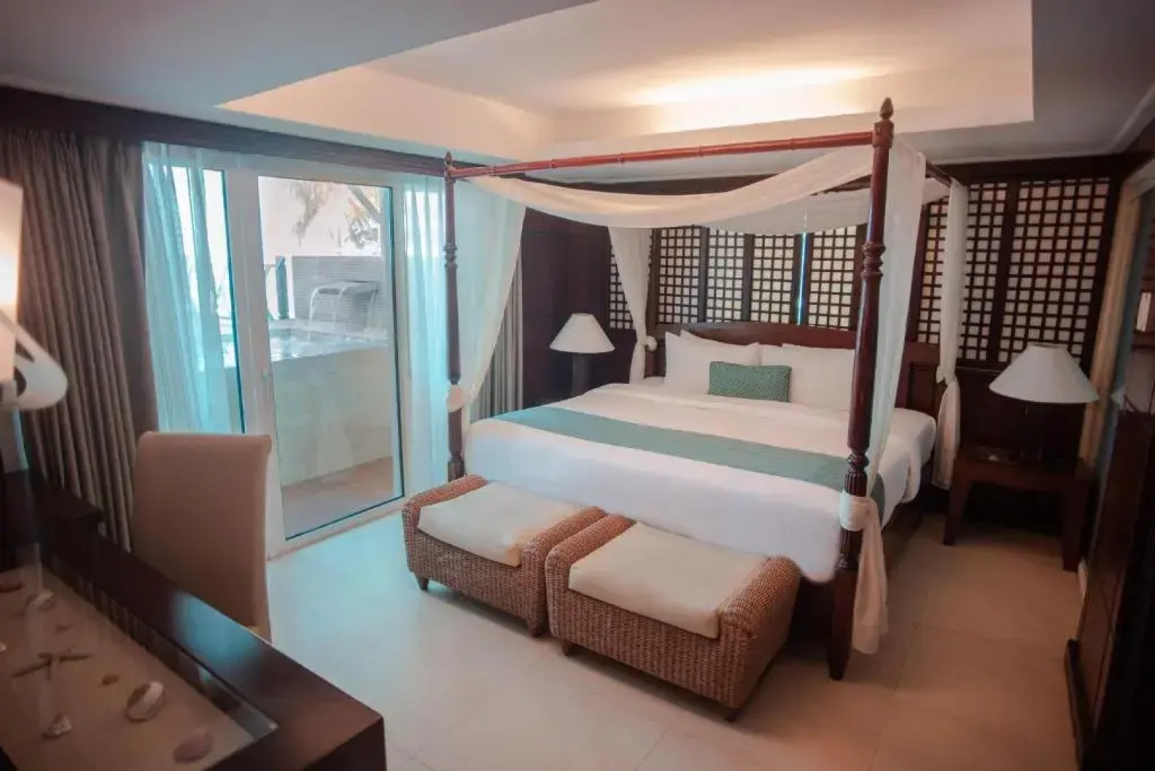 Boracay Mandarin Island Hotel