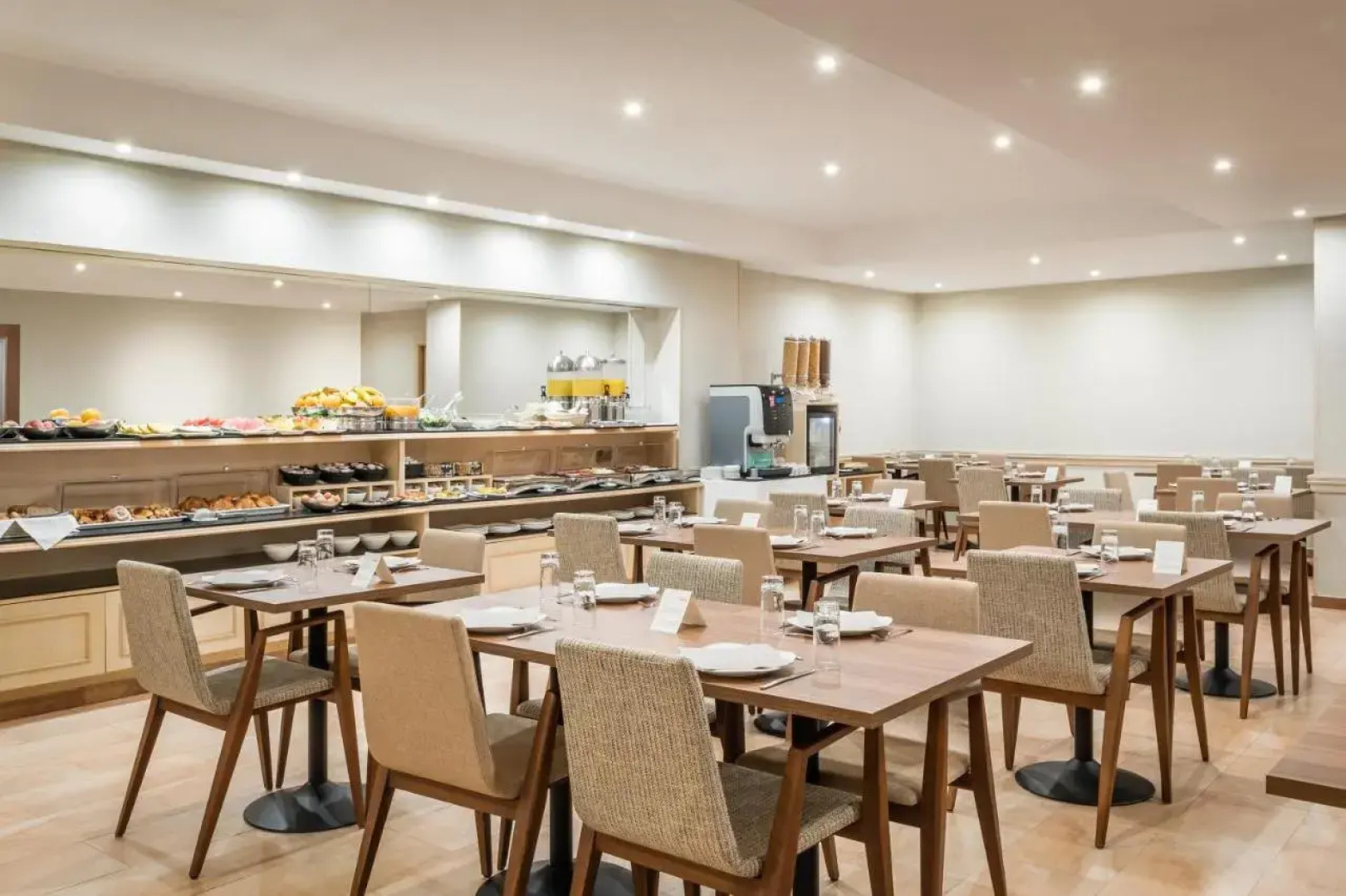 Отель Sunotel Central