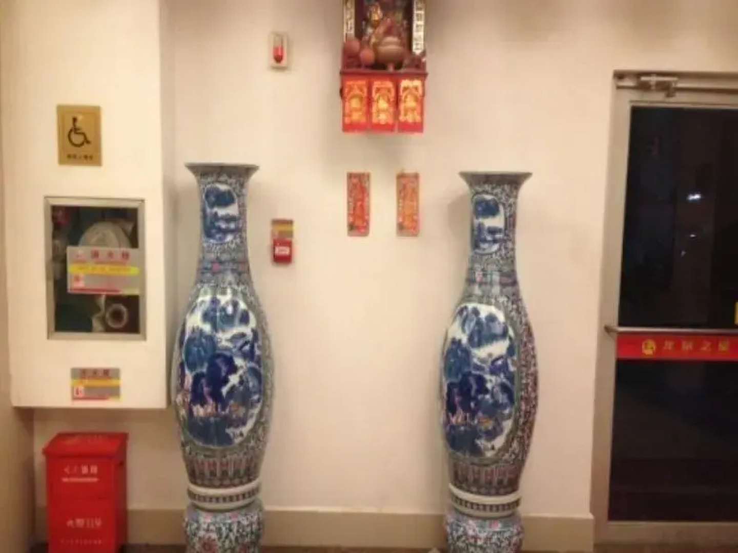 Longquan Hotel (Hainan Industry and Commerce College Branch of the Provincial Government)