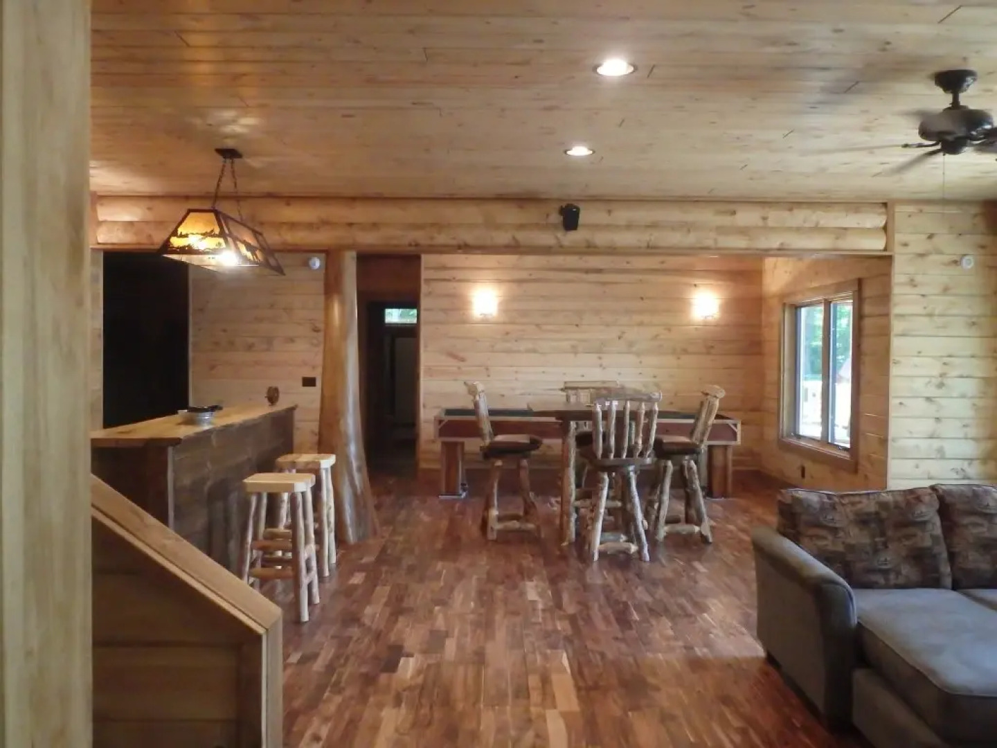 stayNantahala – Smoky Mountain Cabins and Luxury Yurts