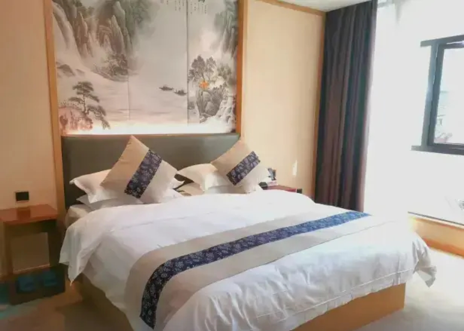 Xiangxi Grand Hotel