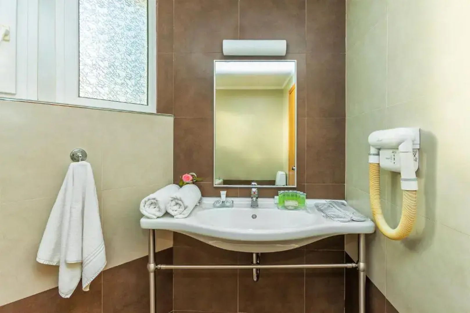 Egnatia Hotel