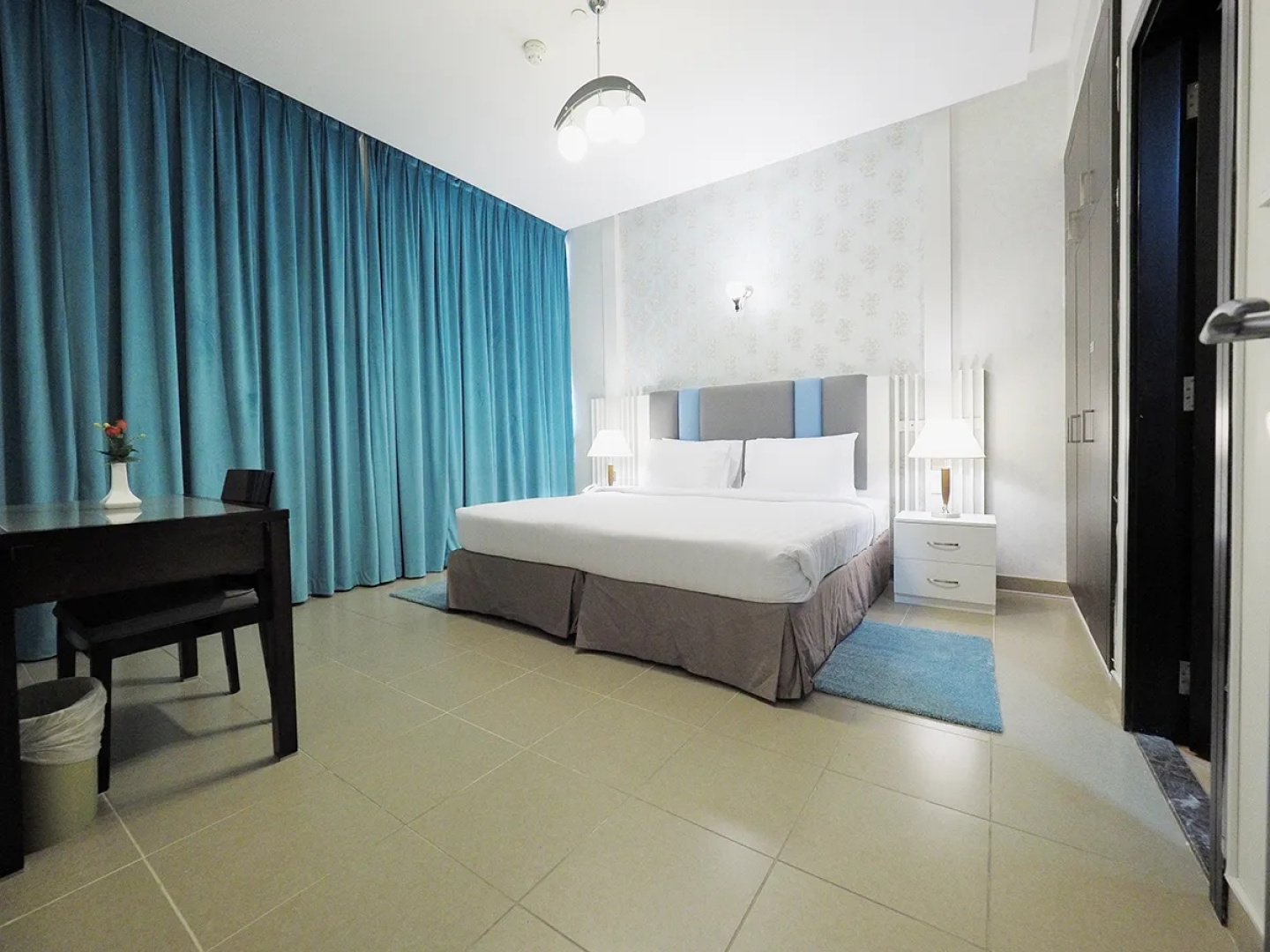 Skylark Hotel Apartments