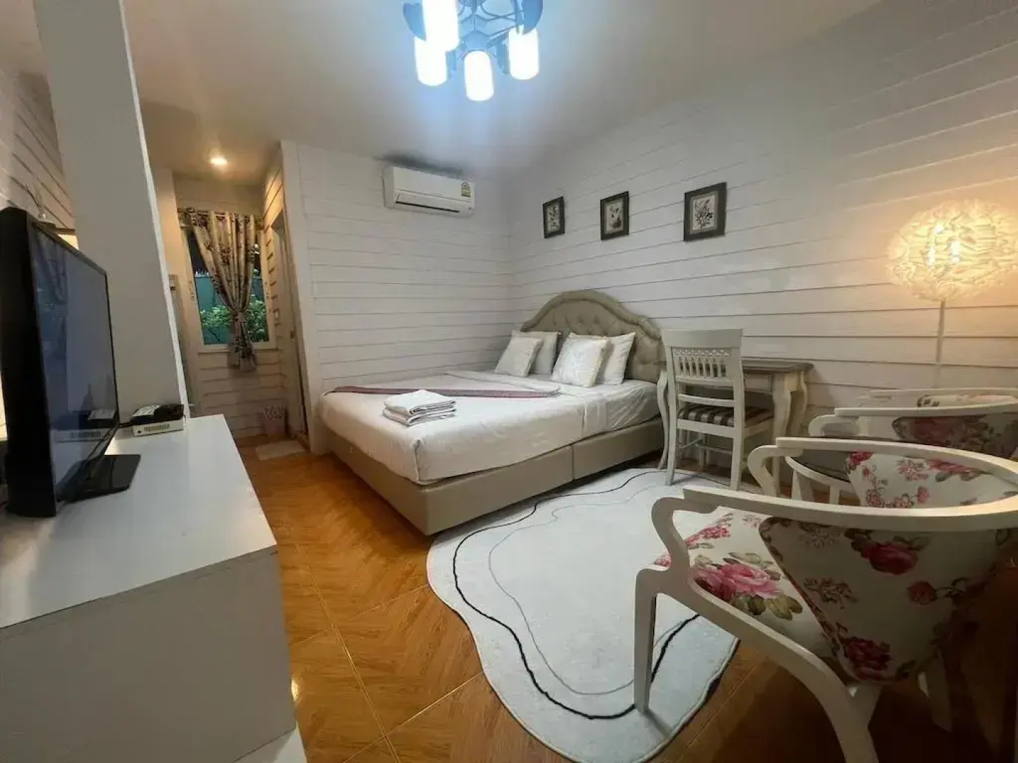 Ban Thungdang Boutique Hotel