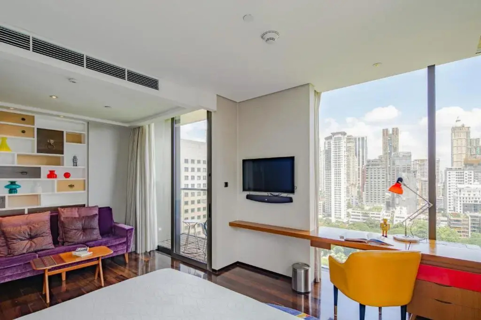 Hotel Indigo Bangkok Wireless Road by IHG