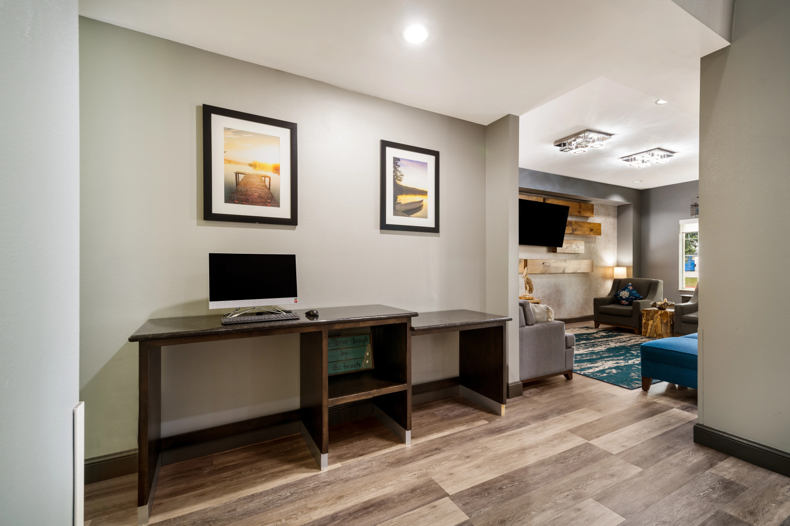 Best Western Plus Lake Dallas Inn & Suites
