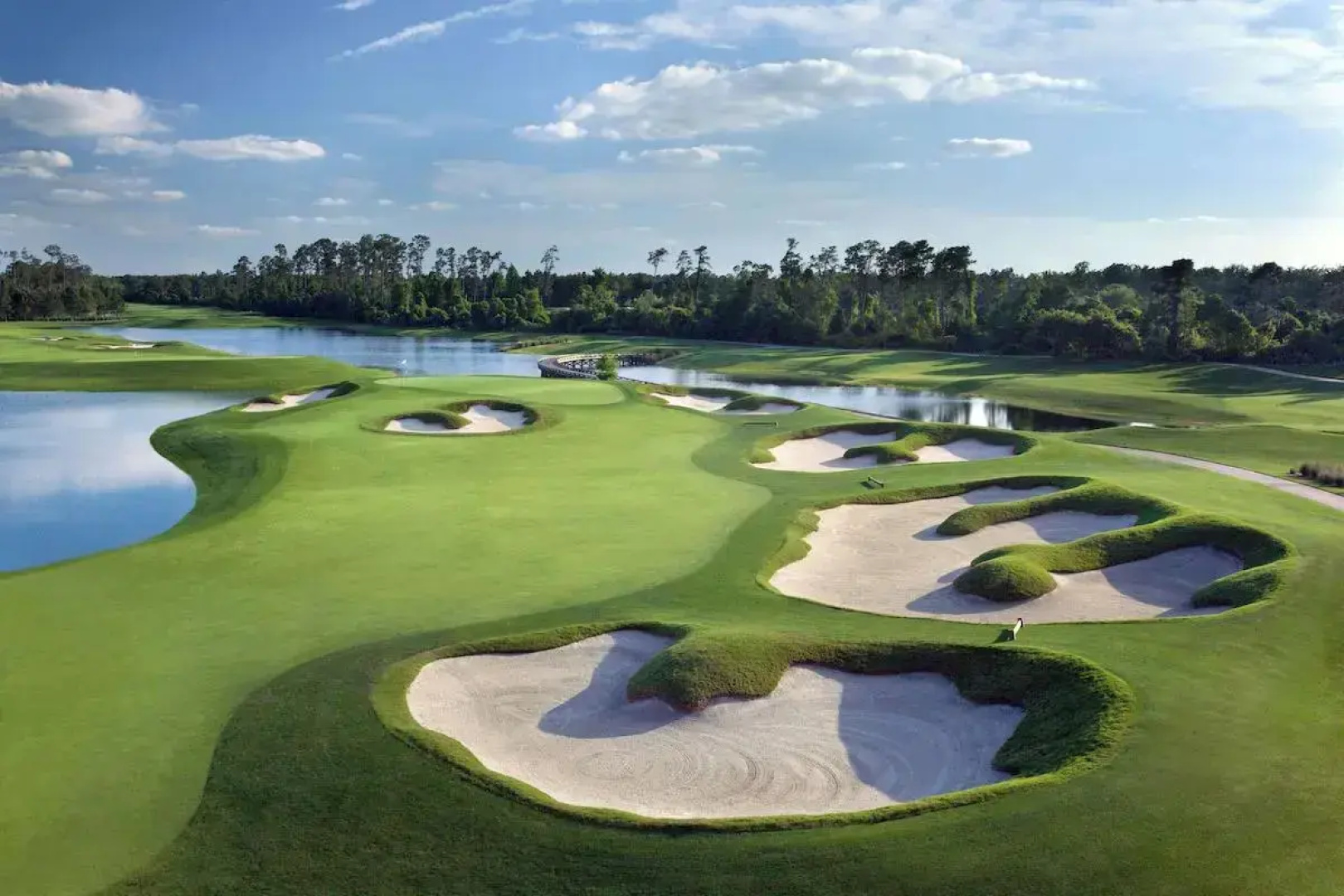 Waldorf Astoria Orlando - An Official Walt Disney World® Hotel