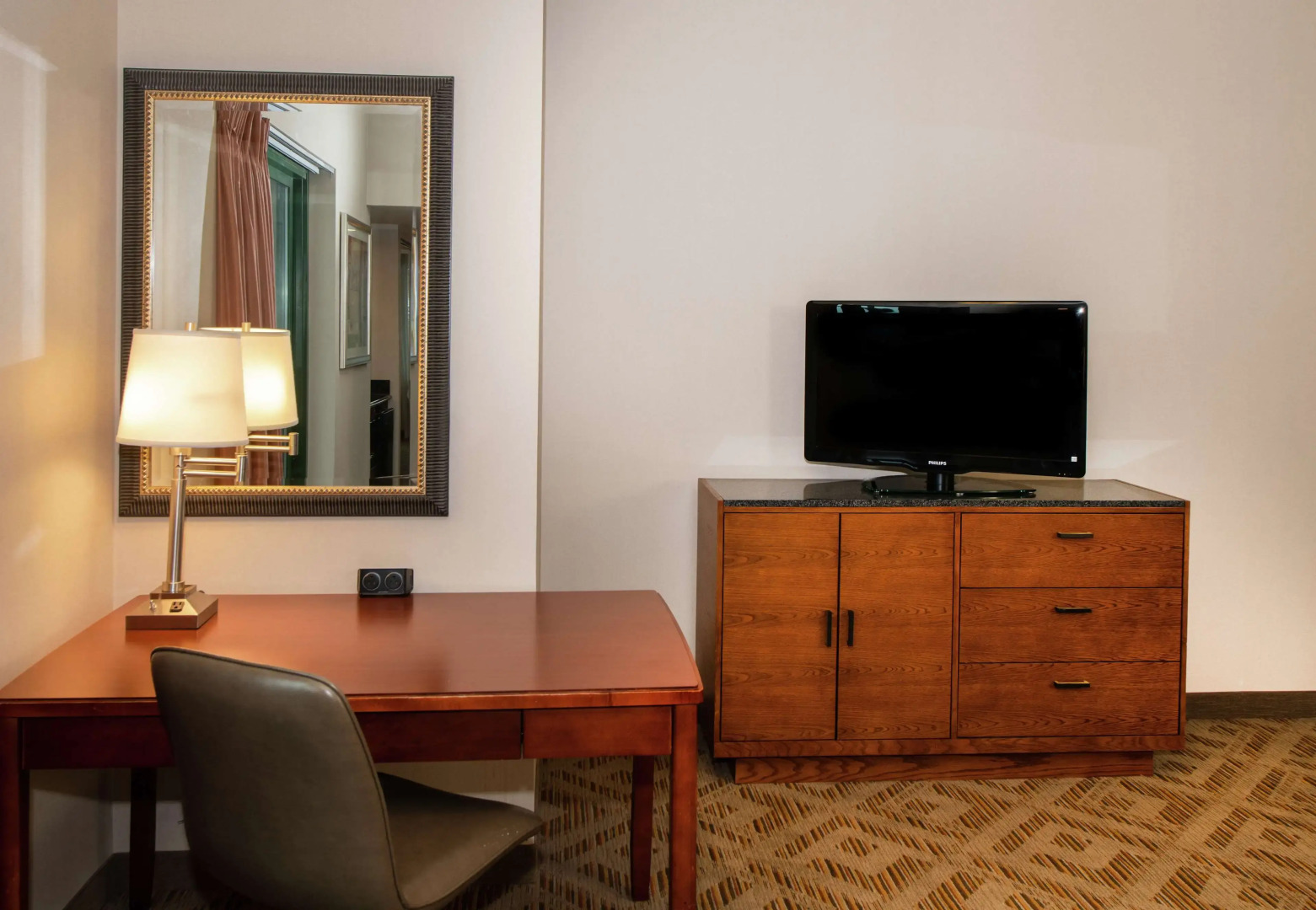 DoubleTree Suites by Hilton Hotel Philadelphia West
