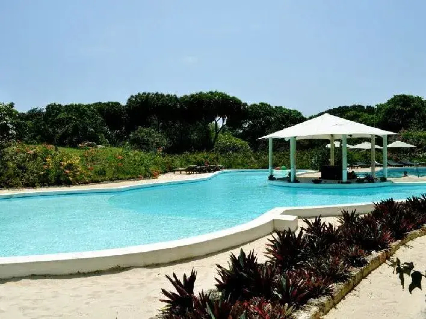 Royal Tulia Resort