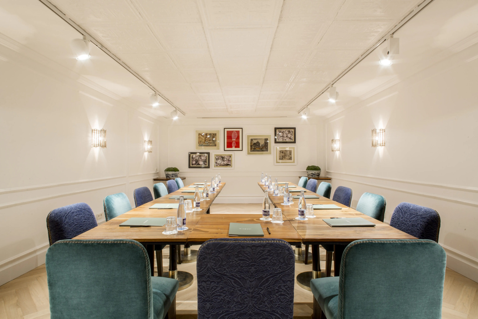 Hotel Midmost by Majestic Hotel Group