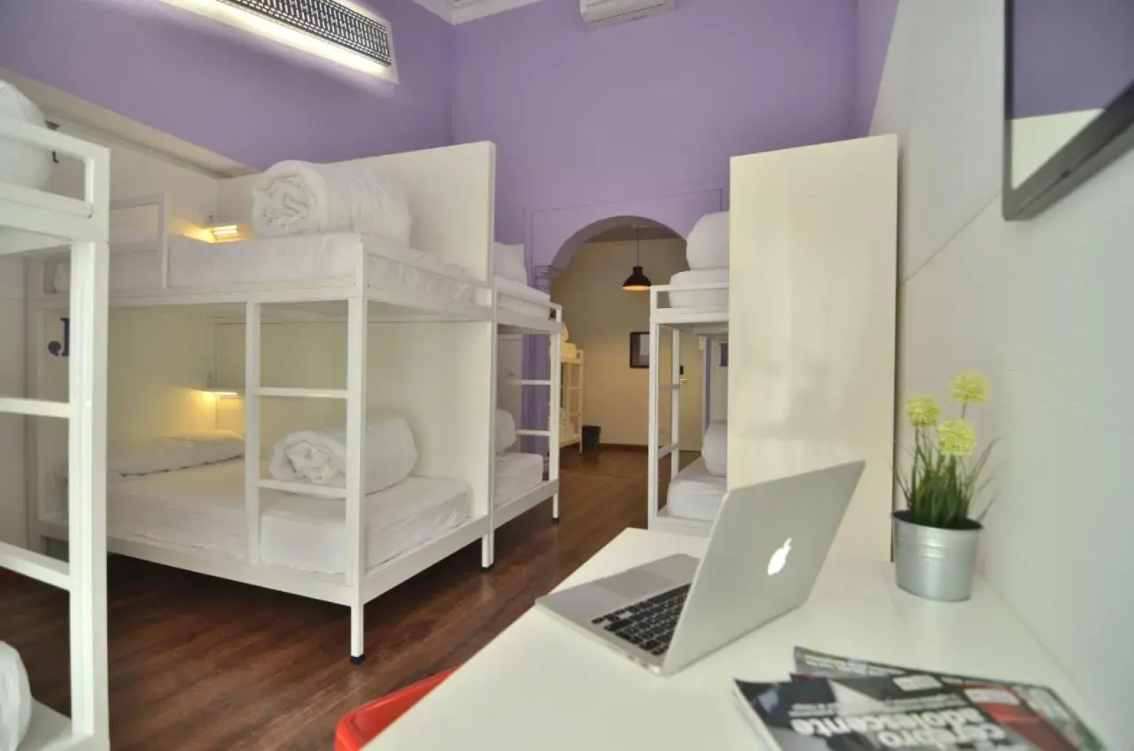 Хостел Far Home Atocha