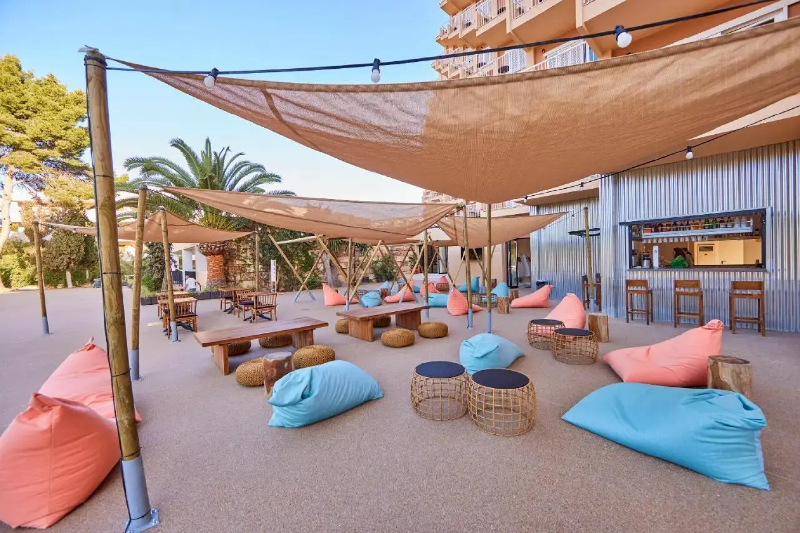 Tent Palmanova Hotel