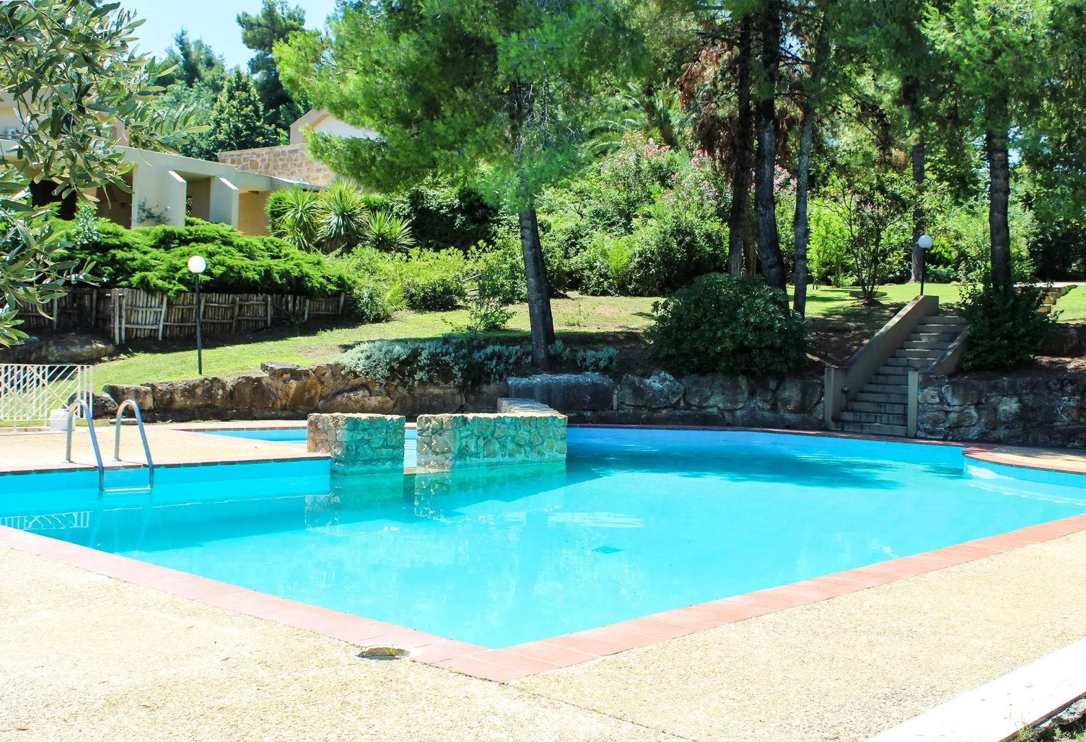 Sani Luxury Villas