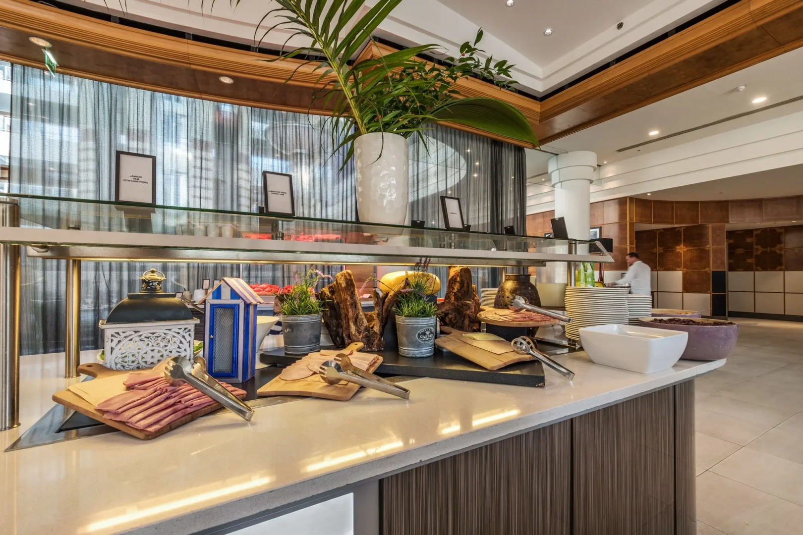 Hilton Paris Charles de Gaulle Airport