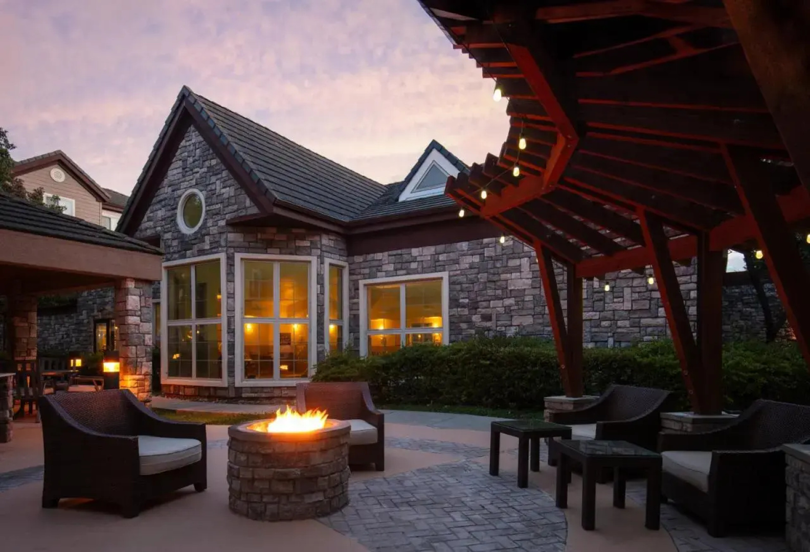 Staybridge Suites Fairfield Napa Valley Area by IHG