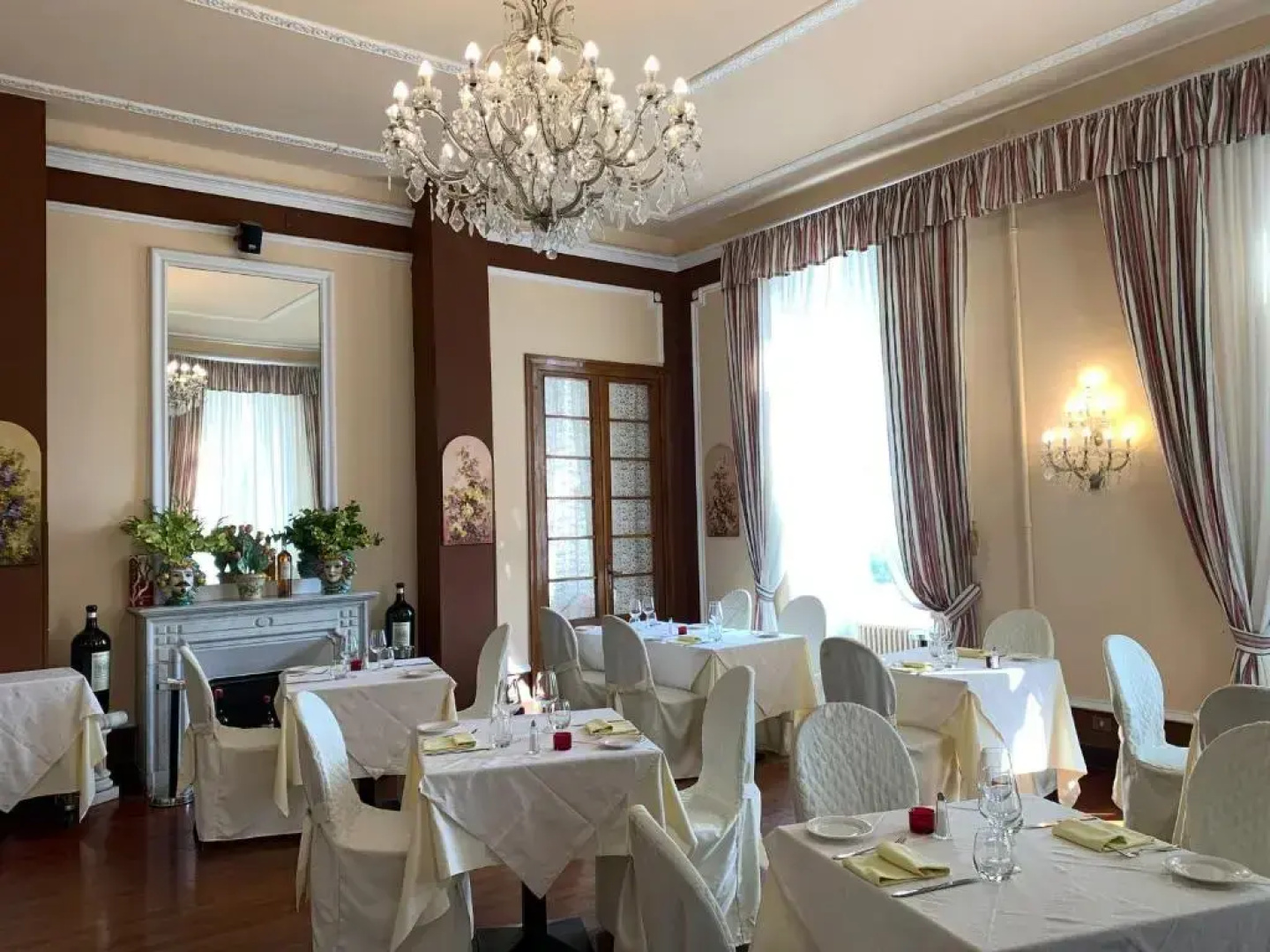 Отель Grand Hotel & Des Anglais