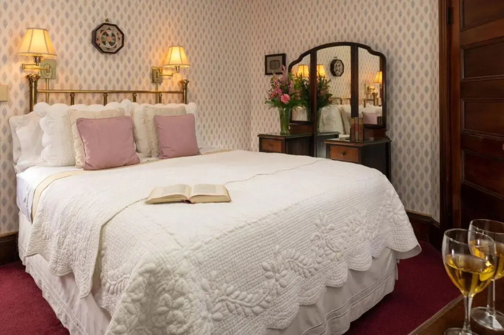 The Palmer House Inn