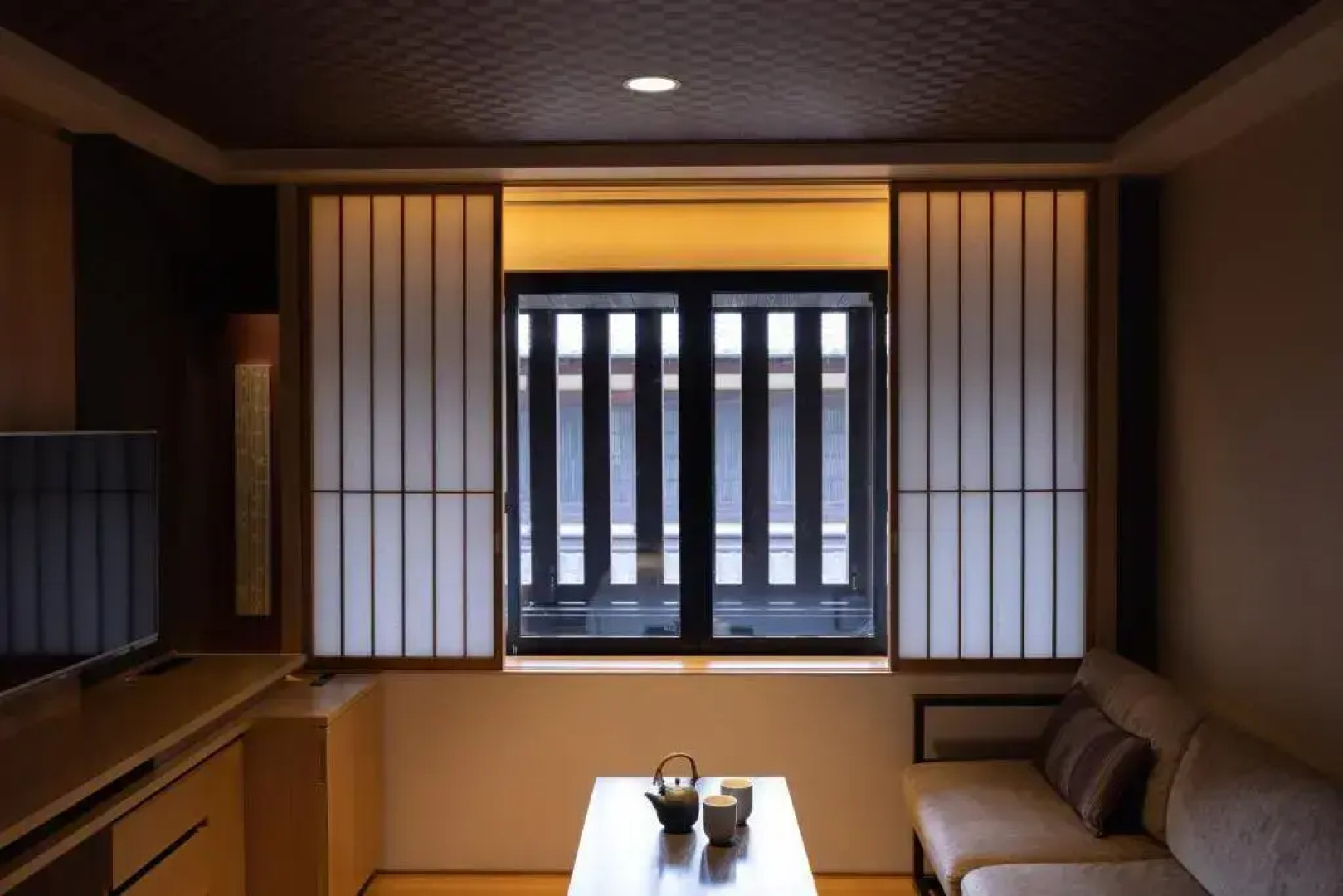 Отель Mitsui Garden Hotel Kyoto Shinmachi Bettei