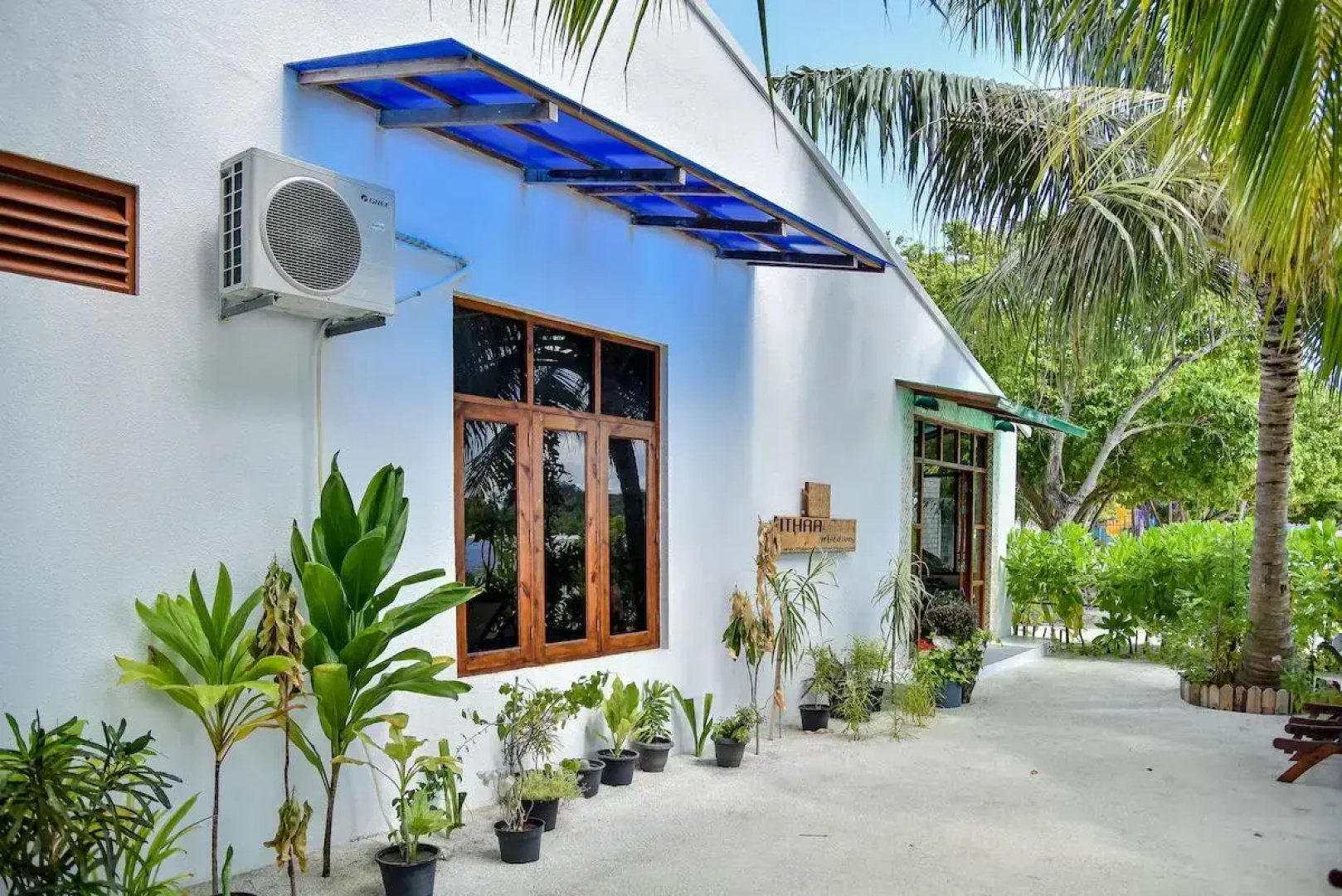 Ithaa Beach Maldives 