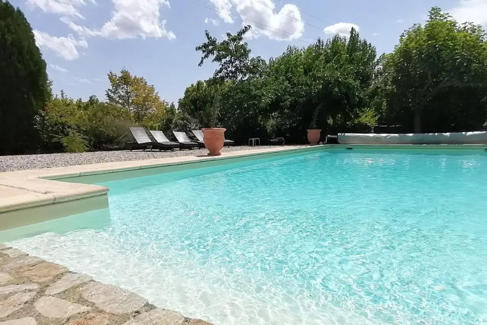 Logis Hôtel Restaurant Le Plantevin