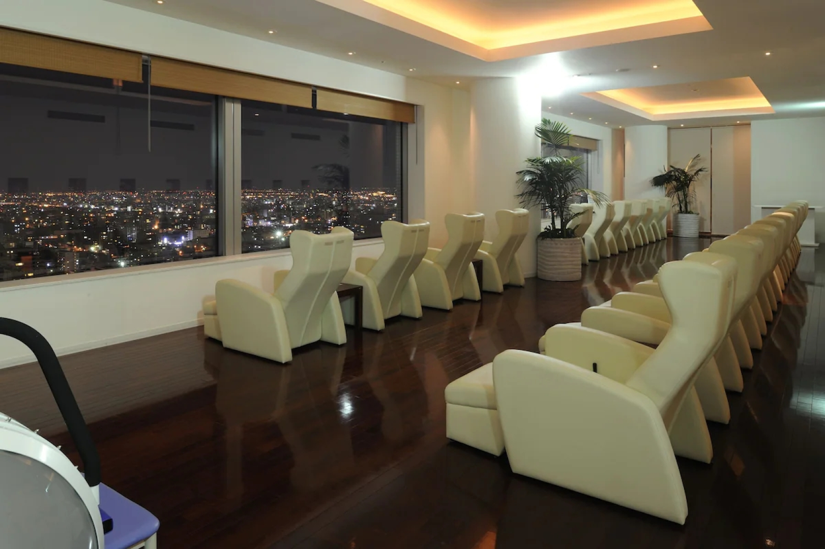 Отель JR Tower Nikko Sapporo